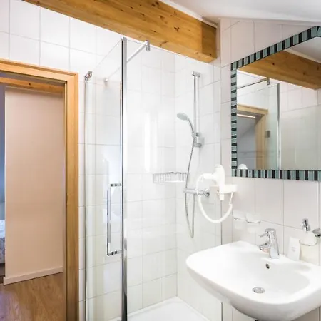 Du Relais Postal Hotell