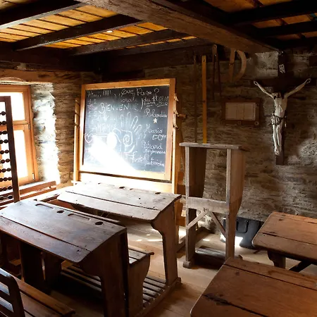 Du Relais Postal Szálloda 3*