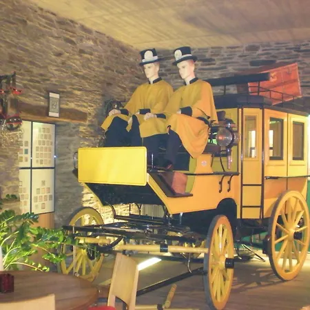 Du Relais Postal فندق 3*